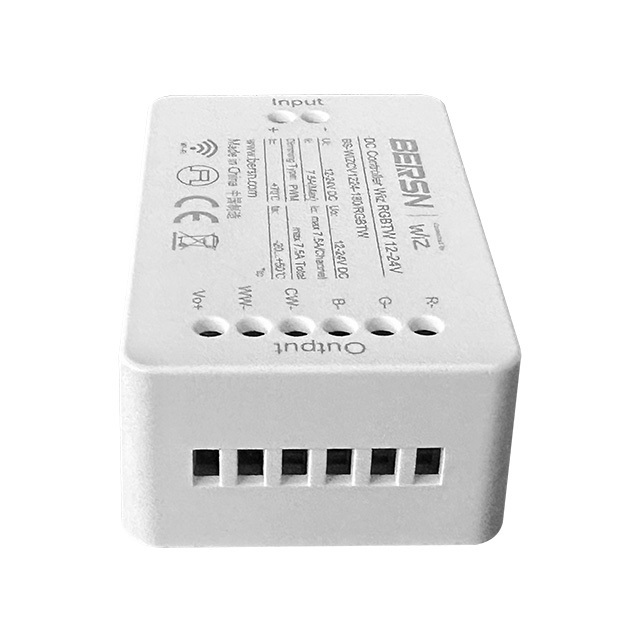 RGBTW Bridge Box 12-24V DC Controller  Dimmable 5 channel outputs DC Control LED Driver for Led Strip Light with CE FCC ROHS