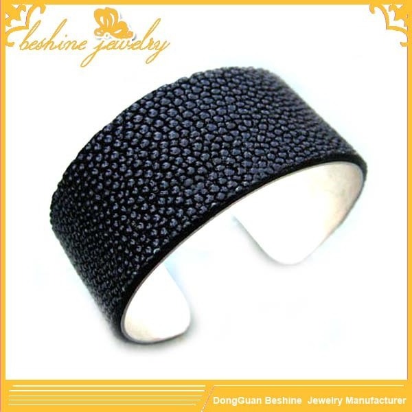 Men's Black Leather Cuff Stingray Bracelet