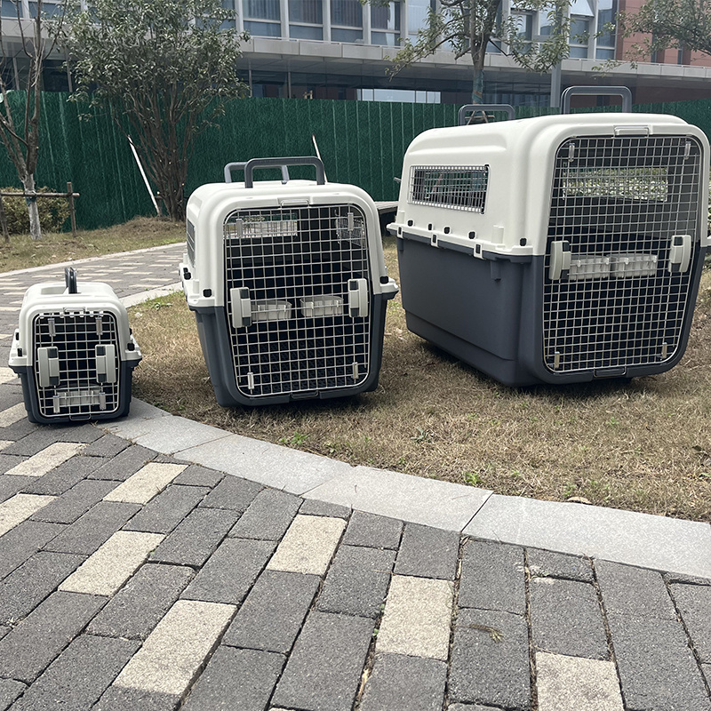 Cage Dog Carrying Plane Iata Pet Plastic Air Box Cat and Dog Plastic Air Conditioned Pet Rolling Carrier and Crate Accessories