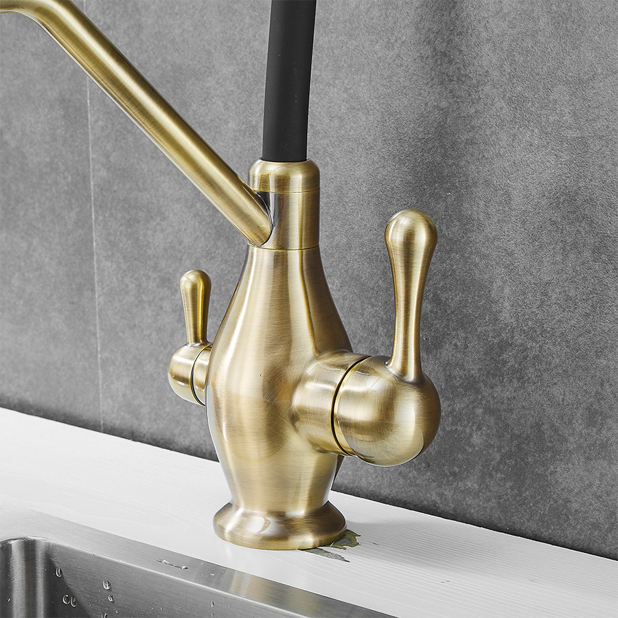 Hot Cold Sink Mixer Handle Pull Out Sprayer Sink Kitchen Faucet Brushed Gold Deck Mounted