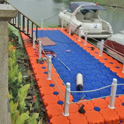 Durable plastic floating bridge trestle platform marine modular pontoon jet ski floating dock