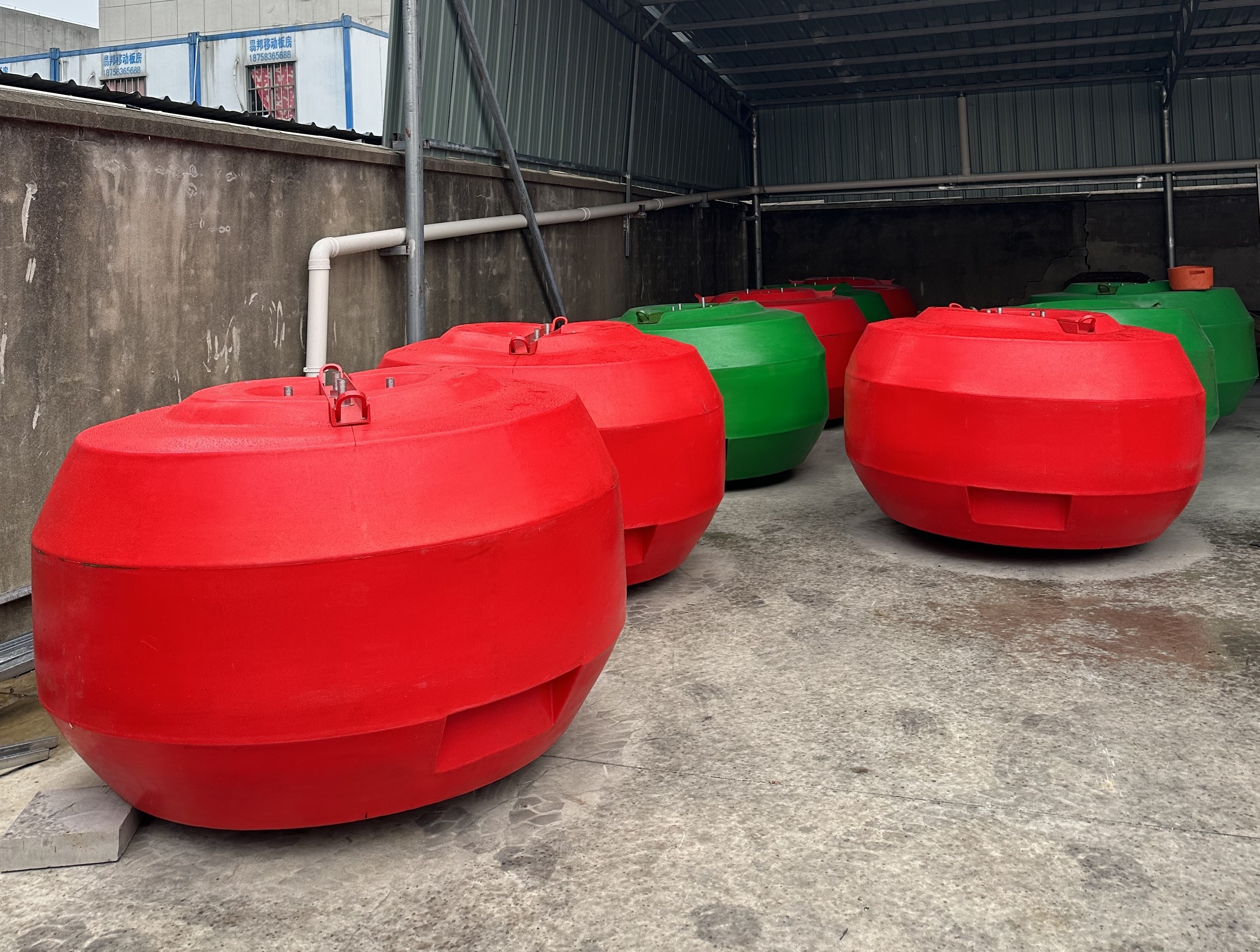 Mooring buoys ocean wharfs water plastic buoy Ship wharfs anti-collision Steel floating buoy