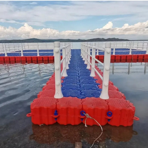 Durable HDPE 50*50*40cm marine modular plastic floating platform jet ski floating dock pontoon bridge for walkway