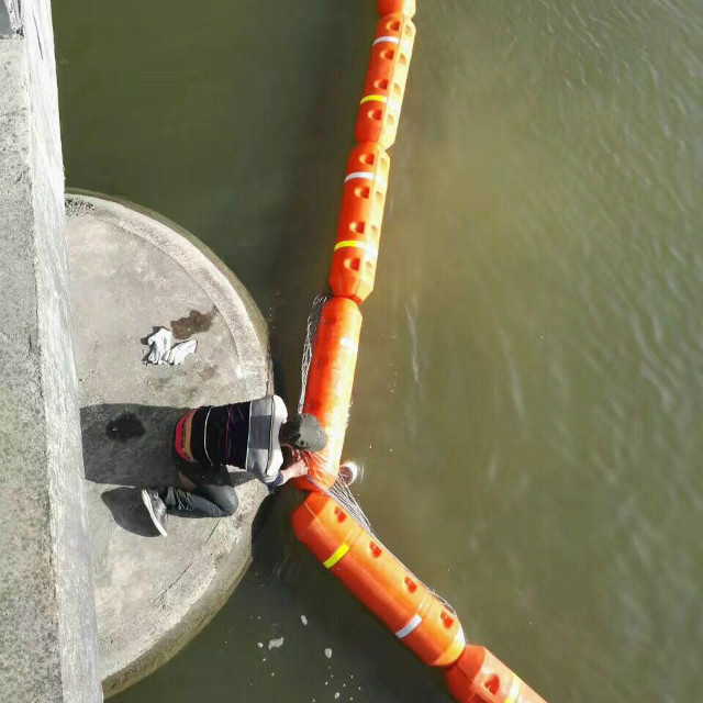 300*1000MM LLDPE Foam Filled Cylindrical Pontoon Floating Sea Barriers Pipe Floater Buoys Marine