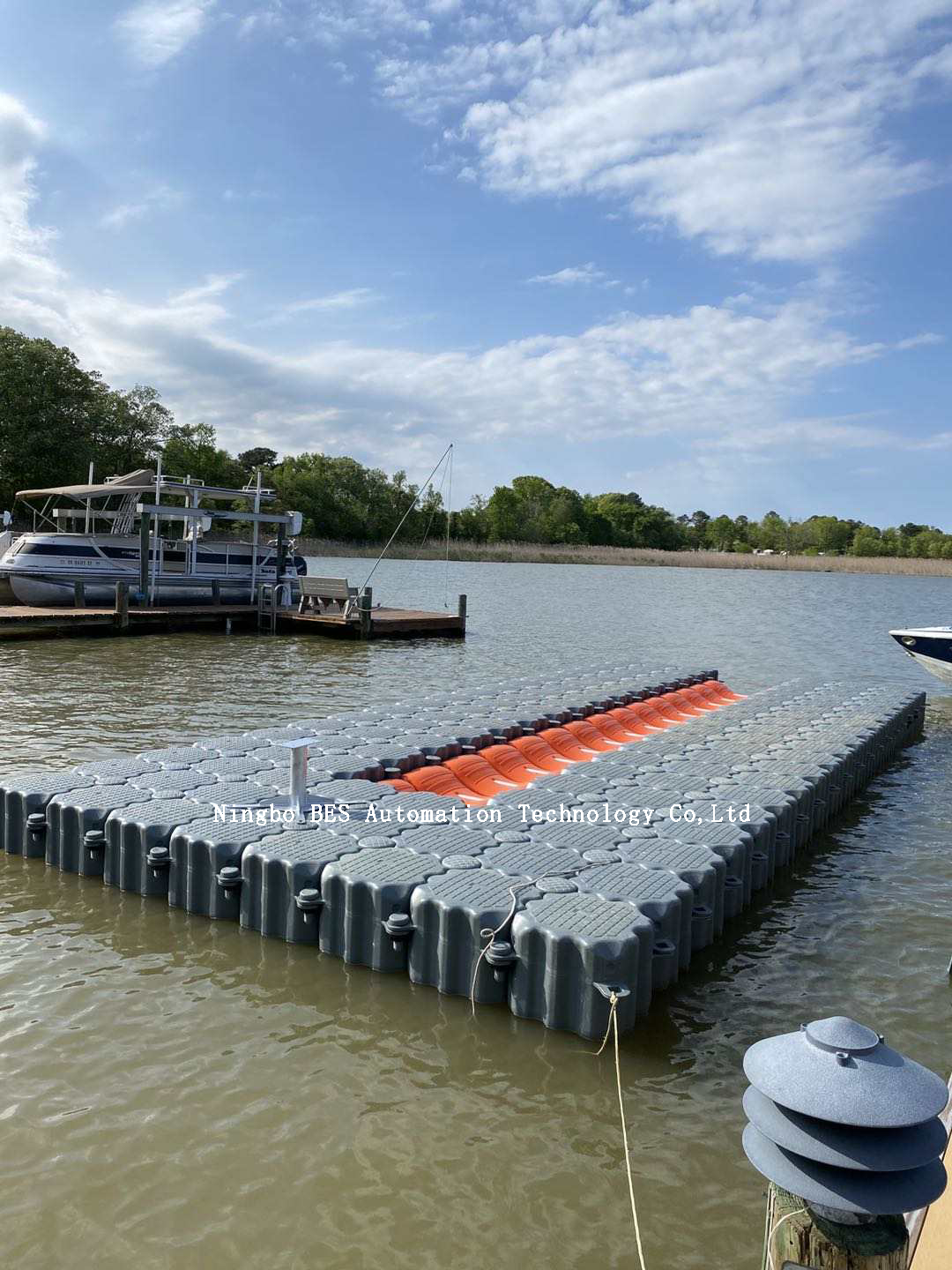 HDPE 50*40cm marina jet ski floating dock platform plastic floating dock pontoon bridge on water