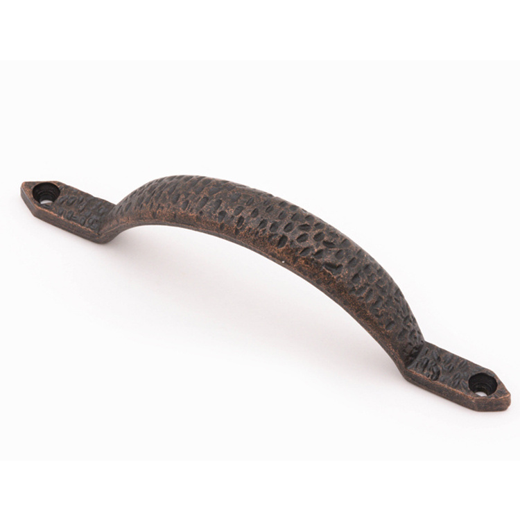 Wholesaler of Copper Antique Finish Cast Iron Base Metal Pull Handles for Cabinets and Drawers