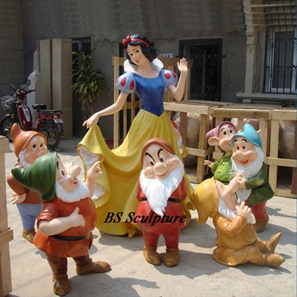 garden decoration fairy tales fiberglass 1 snow white and the seven dwarfs garden statue