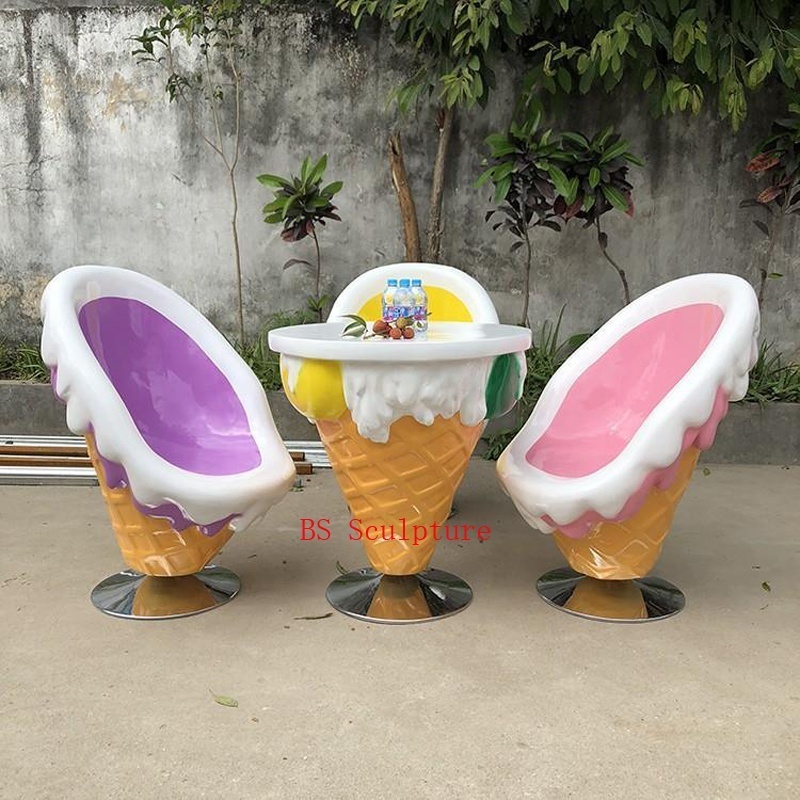 High quality modern fashionable cartoon tables and chairs fiberglass ice cream amusement park sculpture