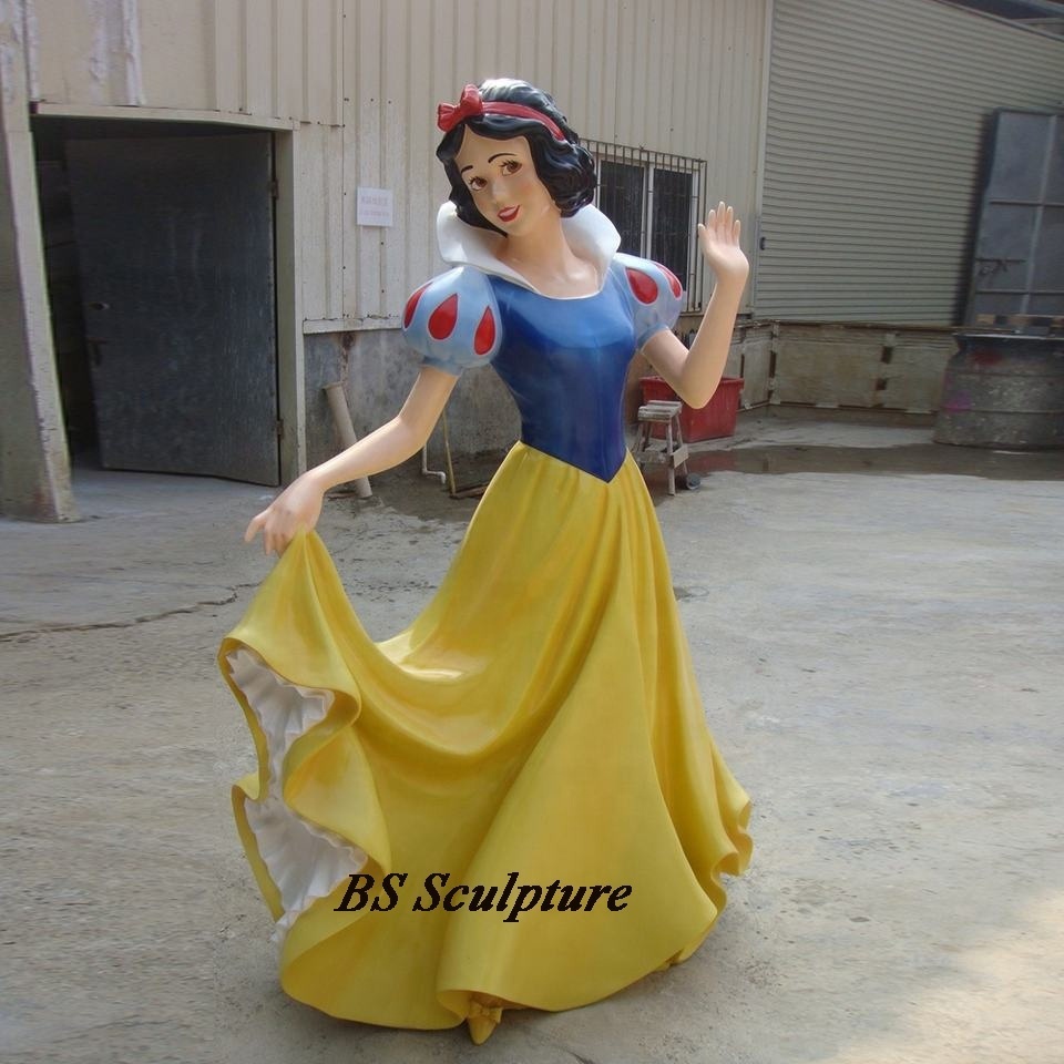 life size fiberglass snow white and The Seven Dwarfs Statue Garden  Resin Statue Sculpture