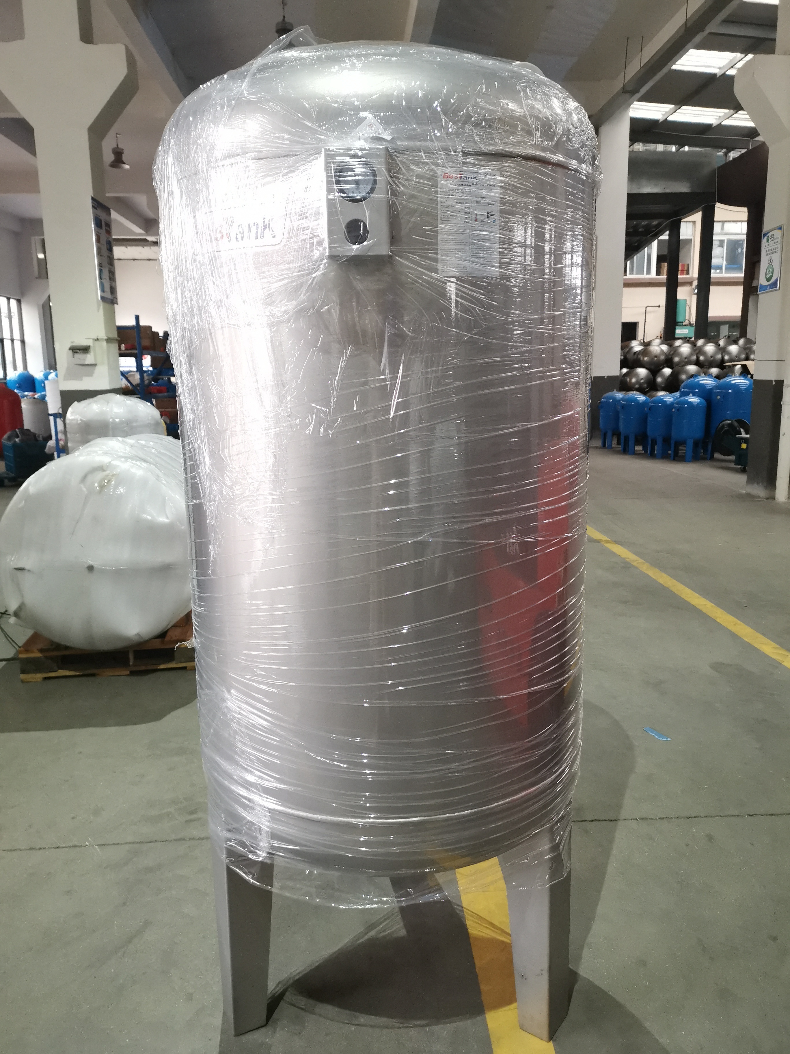 Stainless Steel pressure water tank  1000L