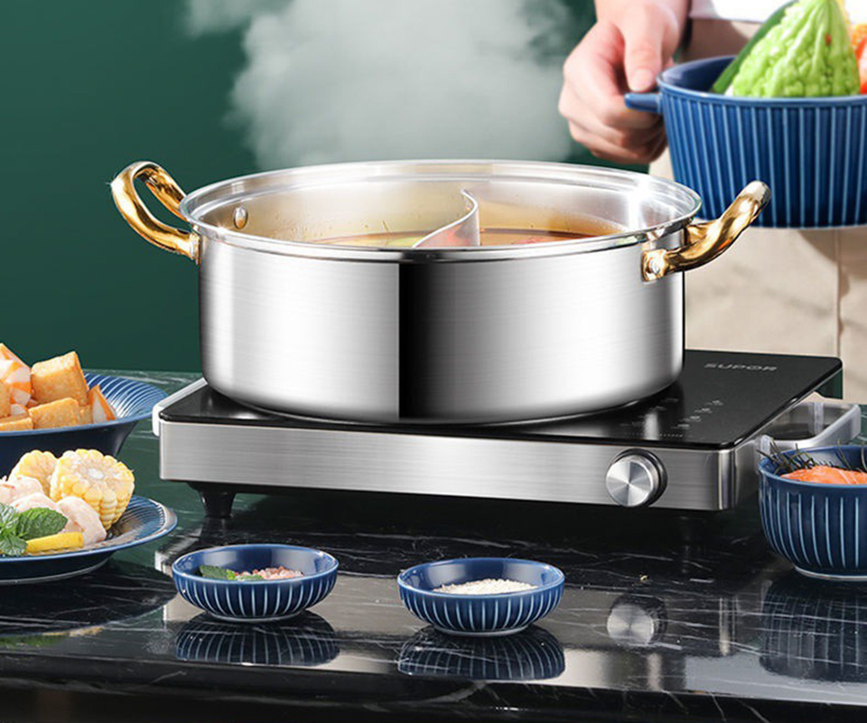 Stainless Steel Pot Saucepan with Glass Lid Stay Cool Handles Non-Stick Surface Soup Pot Small Cooking