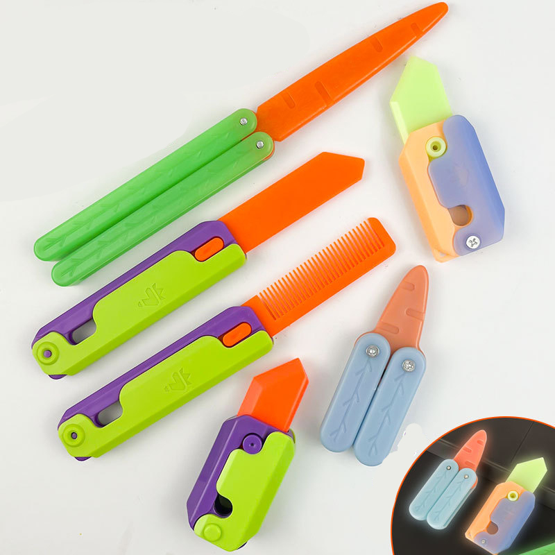 Comb Knife Self Defense Gravity Children's Decompression Toy Butterfly Folding Comb Swinging Knife Training Banana Knife