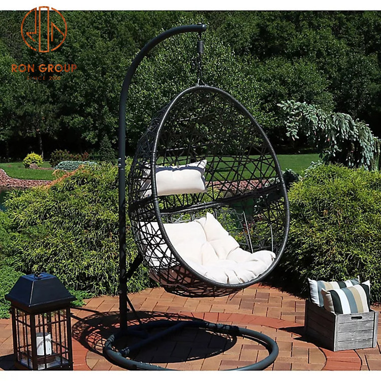 Latest Design Cheap Backyard Hotel Patio Swings Outdoor Furniture Hanging Metal Garden Wicker Rattan Egg Swing Chair with Stand