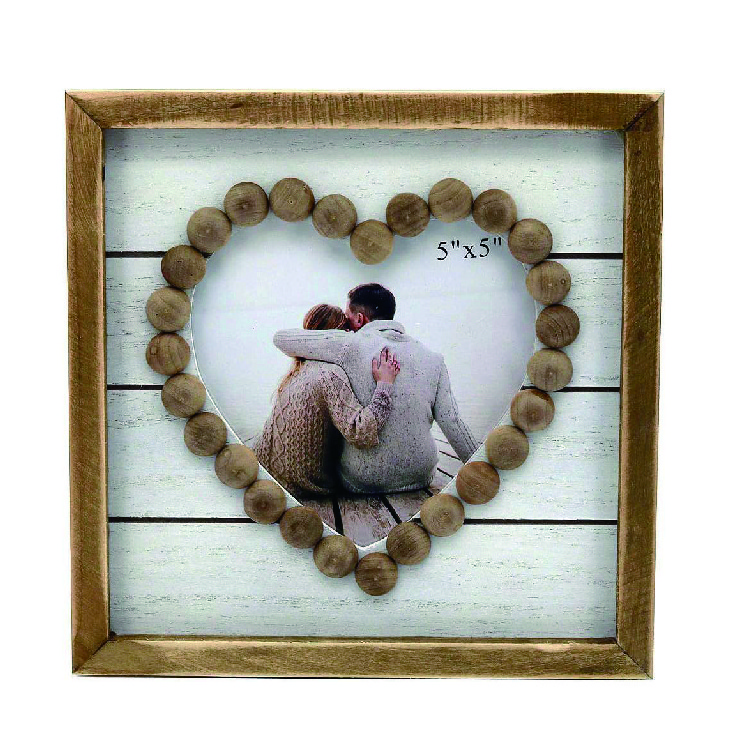 Cute Farmhouse Style Wood Heart Shaped Picture Frames Vintage Photo Frame with Wood Beads