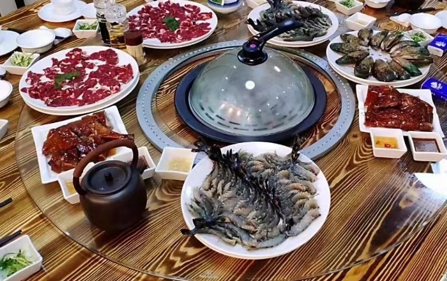 Hot Pot BBQ Grill Seafood Steamer