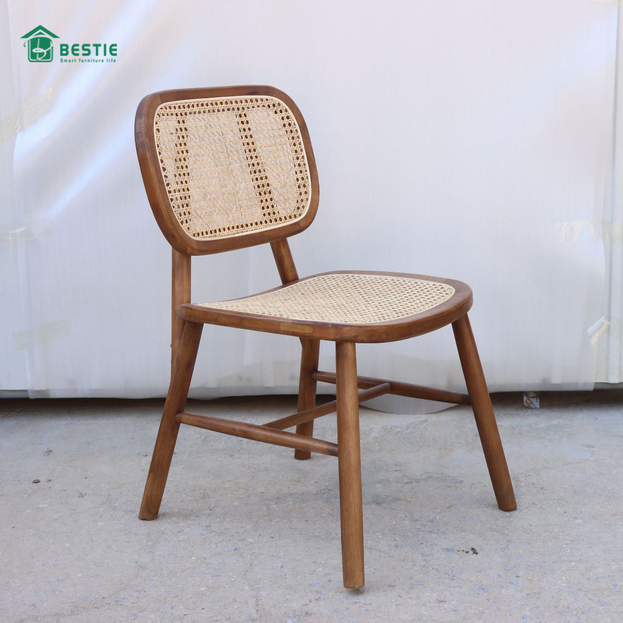 Vintage Style Bentwood Stackable Chair Wooden Crossback Chair Restaurant Bistro Crossback Dining Chair