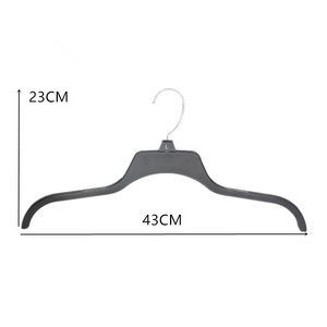 17-Inch Non-Slip Black Top Plastic Hanger with Metal Hook Wholesale Display for Pants Jackets Shirts Suits