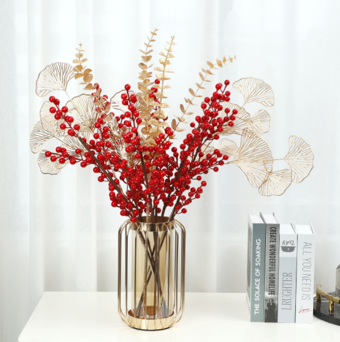 High Quality Artificial Flower Artificial Red Holly Artificial Ilex Aquifolium Berry Branch for Christmas Decoration