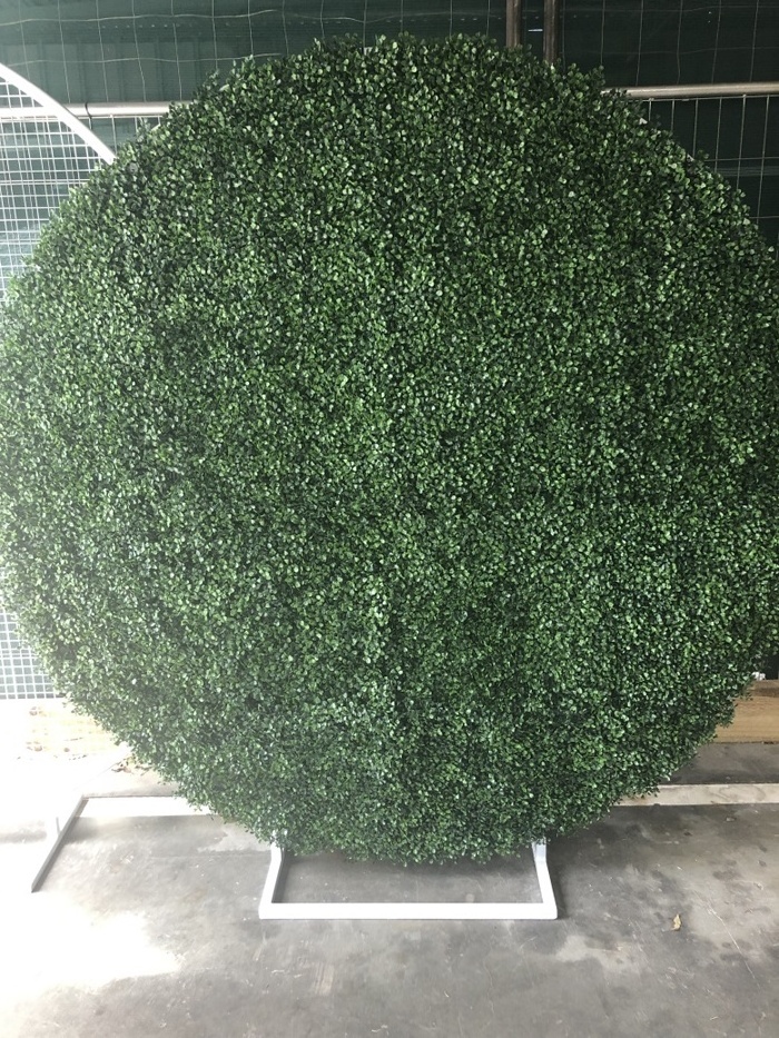 New Arrival  Plastic Grass Wall Backdrop For Wedding With Round Metal Stand Artificial Grass Wall Panels