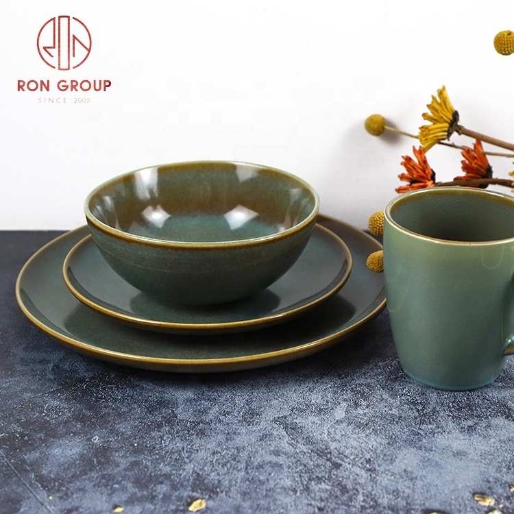 Chinese Factory Direct Supply Wholesale Green Glaze Dinnerware Sets Antique Ceramic Porcelain Dinner Tableware Set