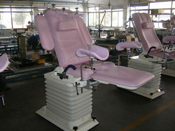 BT-GC004B Electric gynaecological exam table gynae chair multifunction obstetric bed