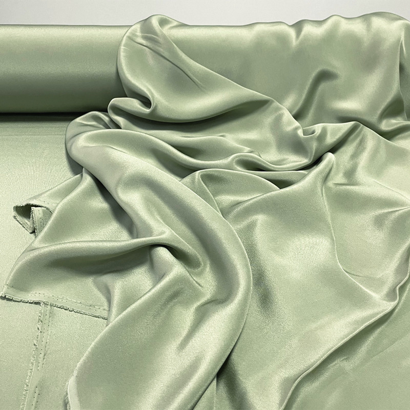 Wholesale custom high quality silk fabric 100% 6A Mulberry Silk 16/18/22 /30 momme custom silk crepe de chine fabric