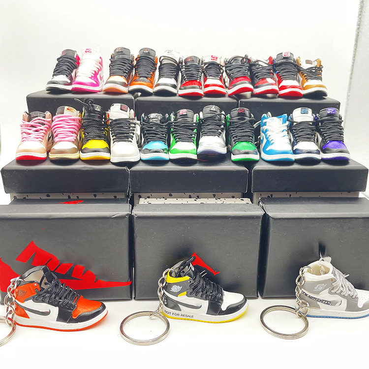 Mini Sneaker shoe 3D Slipper Keychain Couple Box Pendant  Collection Value Keychain