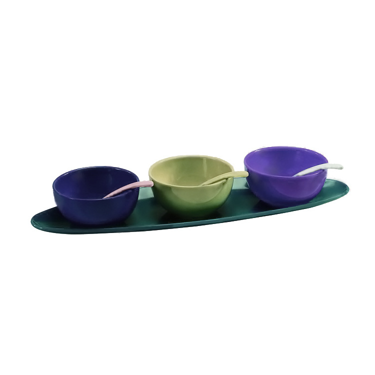 Simple design novelty Round Plastic Fruit And Salad Chip Dip Bowl with 3 sauce dishes snack serving bowls set