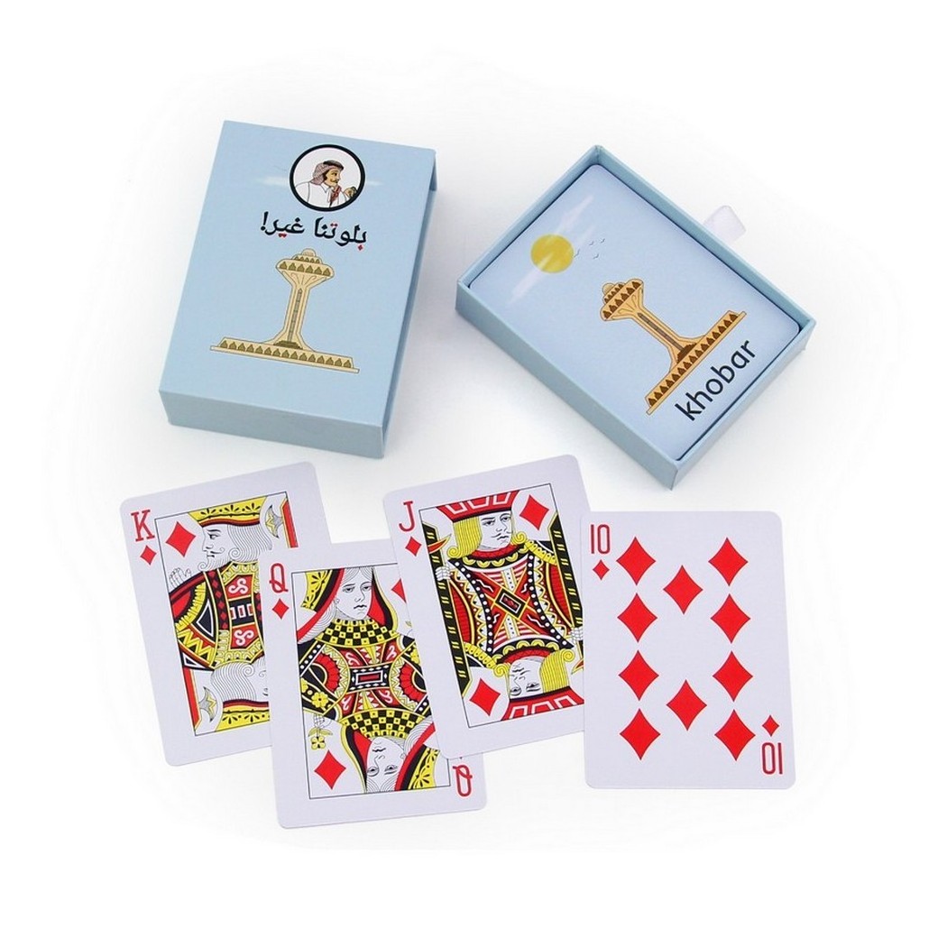 Professional Custom pvc cards lip and bottom package unbreakable travel waterproof plastic playing cards