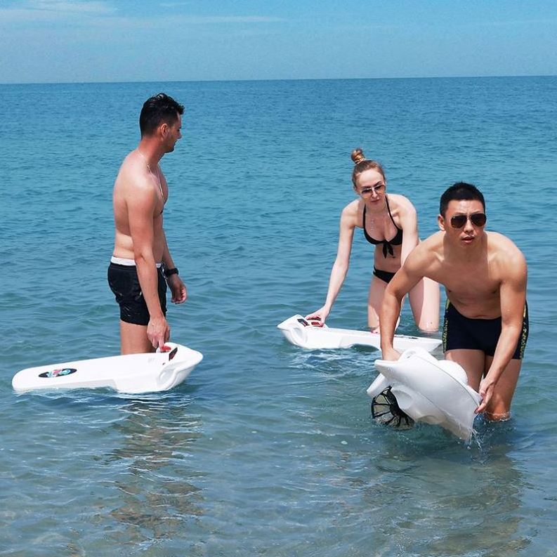 Hot Selling 2020 YIDE Top Quality Super New  3200w Motor Power Water Scooter/efoil Electric Surfboard/electric Jet Board