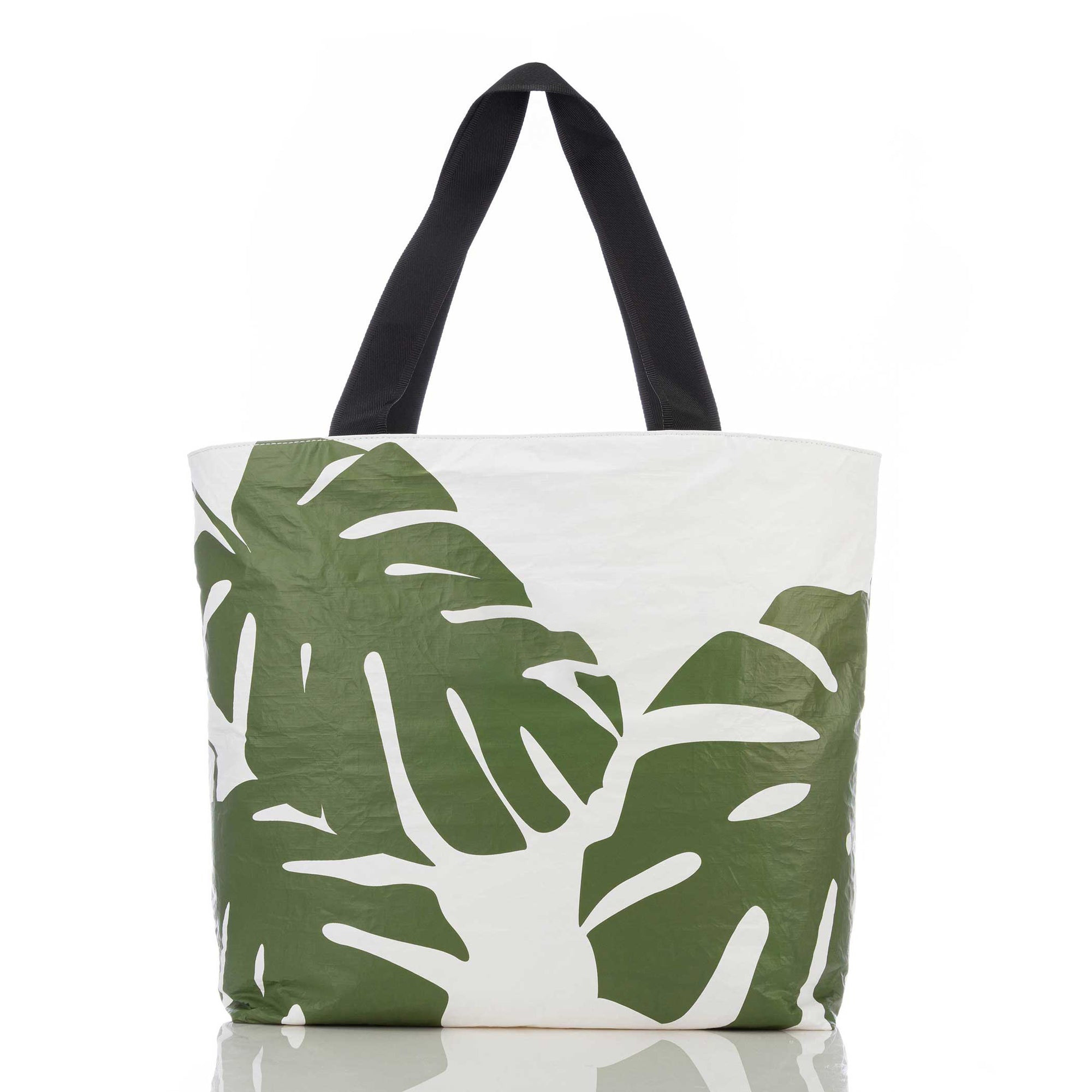 Custom Eco-friendly  Floral Waterproof Tear Resistant Beach Bag Large Capacity Zipper Travel Dupont Paper Tyvek Tote Shopper Bag