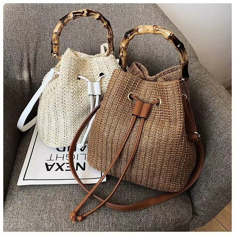 2024 Fashion Summer Handmade Crochet Straw Bucket Bag Beach Crossbody Bag Women Straw Bag With Bamboo Handle