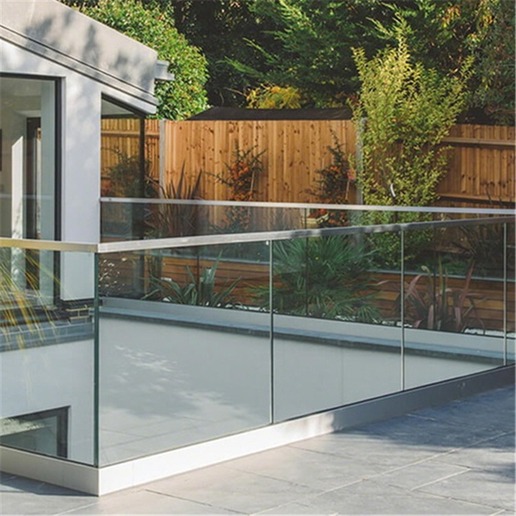 13.52mm super clear safety laminated tempered swimming pool fence glass