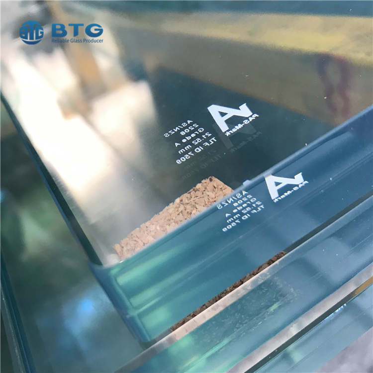 33.2mm-1010.4mm PVB laminated tempered glass