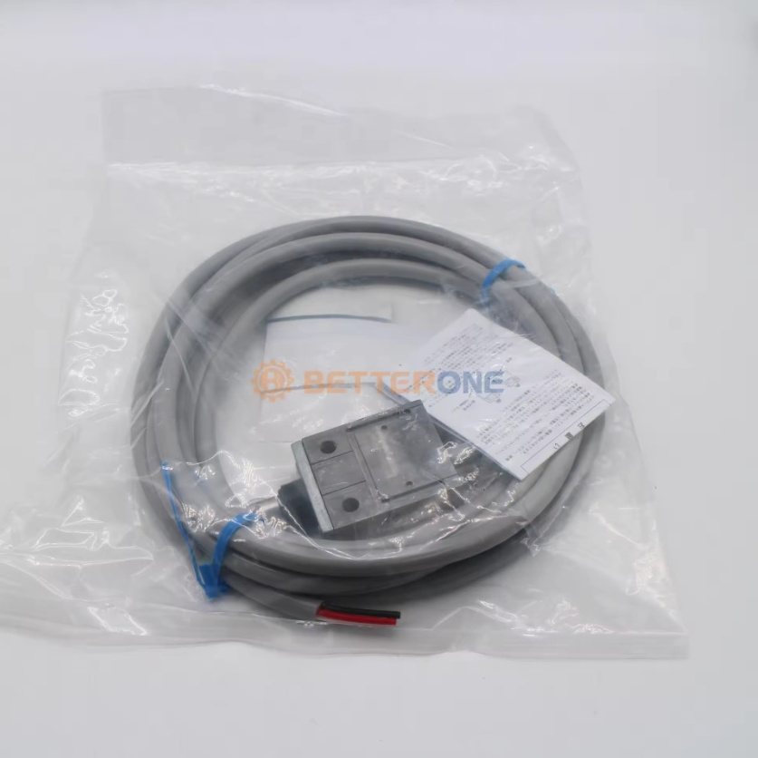 High-quality automated limit switch original new  Approach limit photoelectric switch sensor D4C-2331