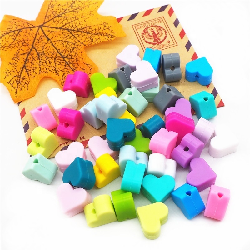 Limited Time Discounts Eco-friendly Customized Colorful Heart Silicone Beads Teething Toy