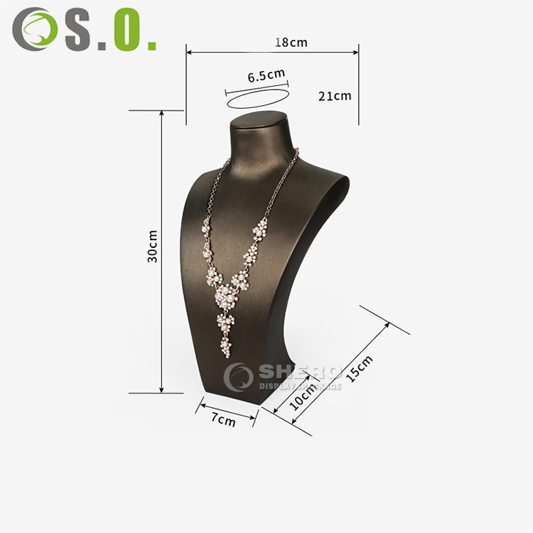 Factory wholesale custom logo mannequin heads necklace bust display rack wooden jewellery necklace pendant display bust