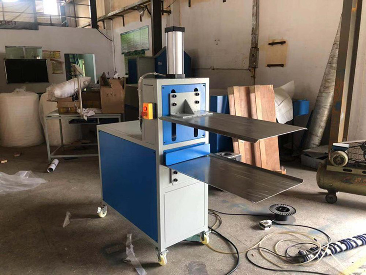 Cushion Pillow Compression Pressing Packing Machine for Packaging