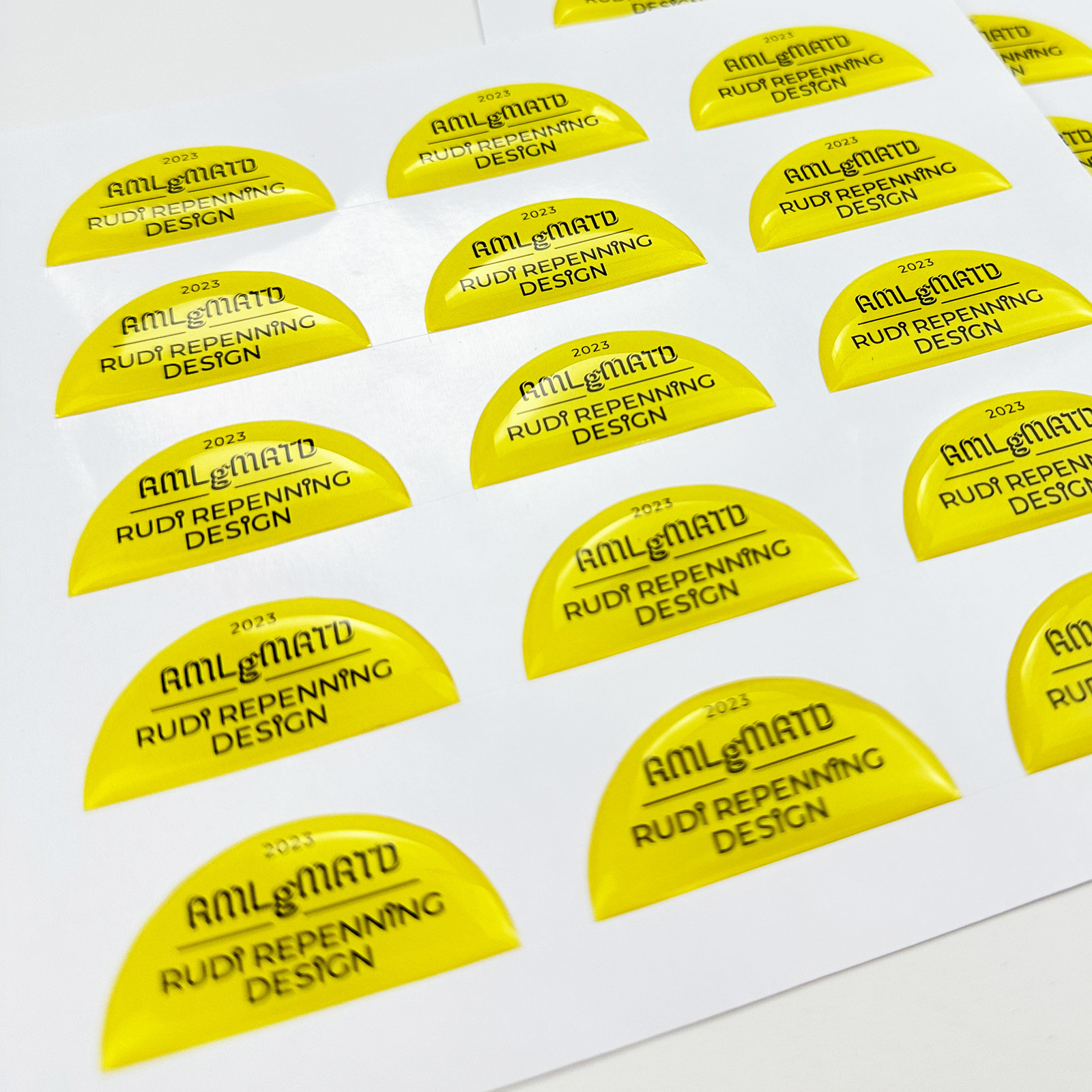 waterproof vinyl custom logo 1mm thick dome circle epoxy sticker custom polyurethane silicon sticker self adhesive label epoxy