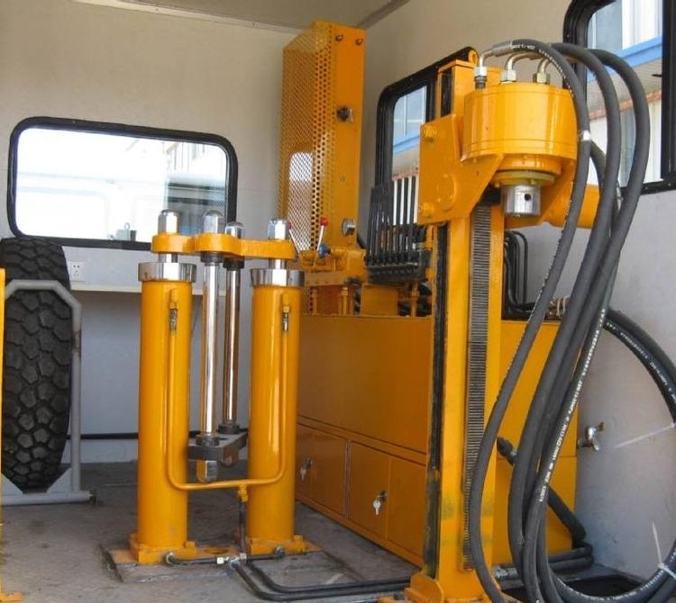 Hydraulic static cone penetration truck / CPT truck Rig