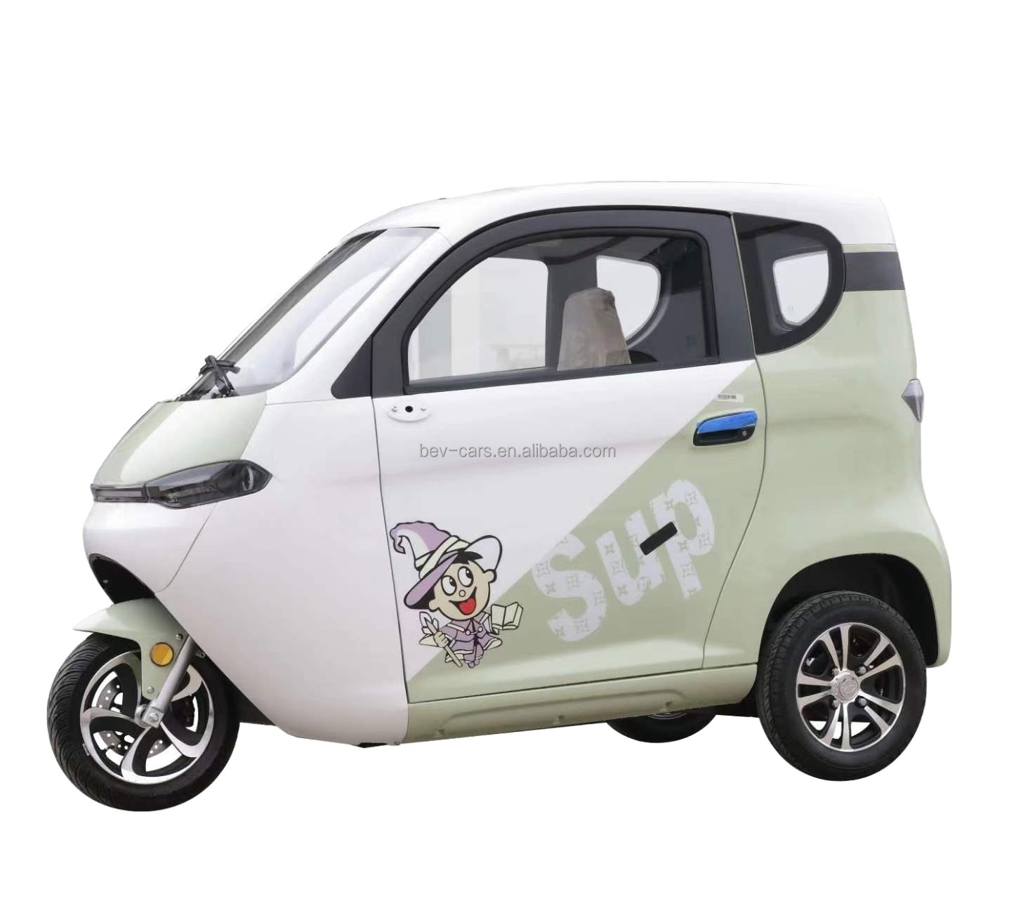 Yunlong eec electric tricycle EEC L2e cabin scooter enclosed electric tricycle 25 Km/h 45Km/h