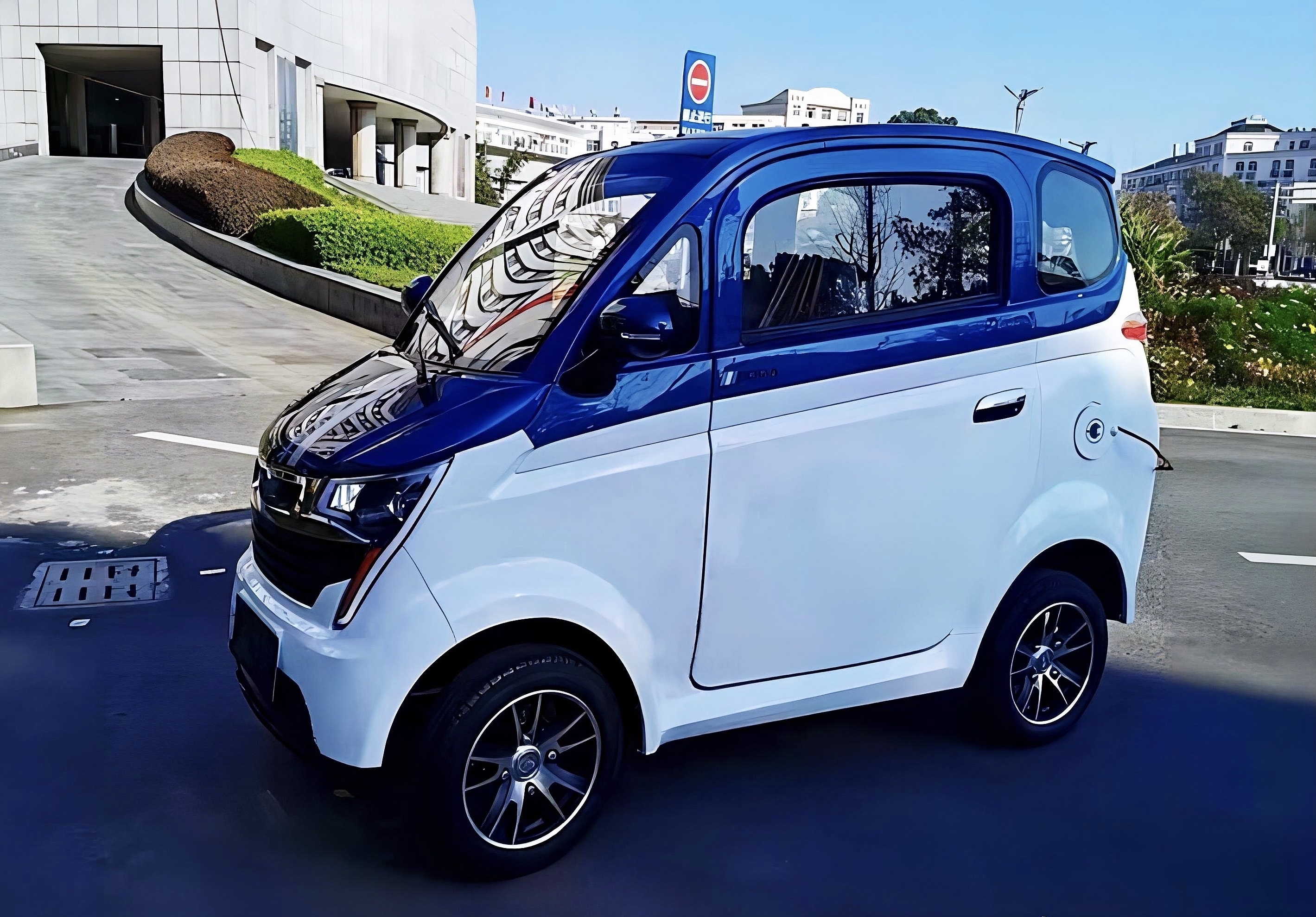 Electric passenger vehicles electric car adult vehicle electric tricycles 4 wheel