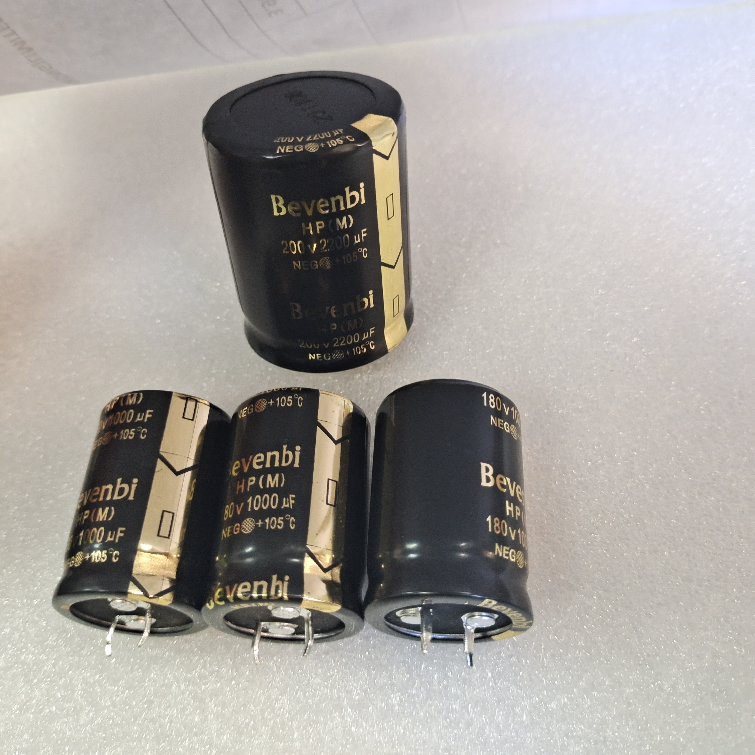 Bevenbi 1000 uf 400v 450v low leakage current long life snap in aluminum electrolytic capacitors