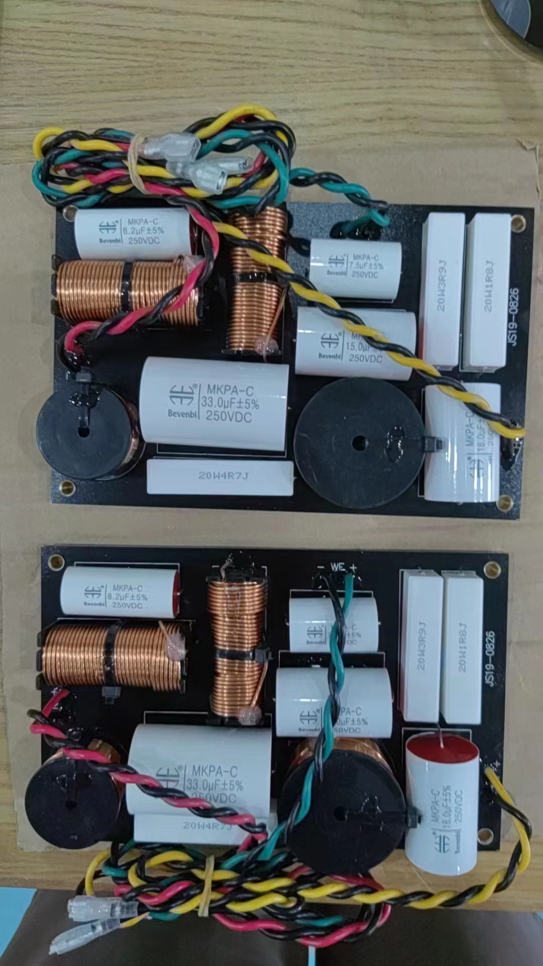 Bevenbi 2 Way 3 Way 4Way  3 Way Crossover Network Linearry Passive Crossover for Line Array