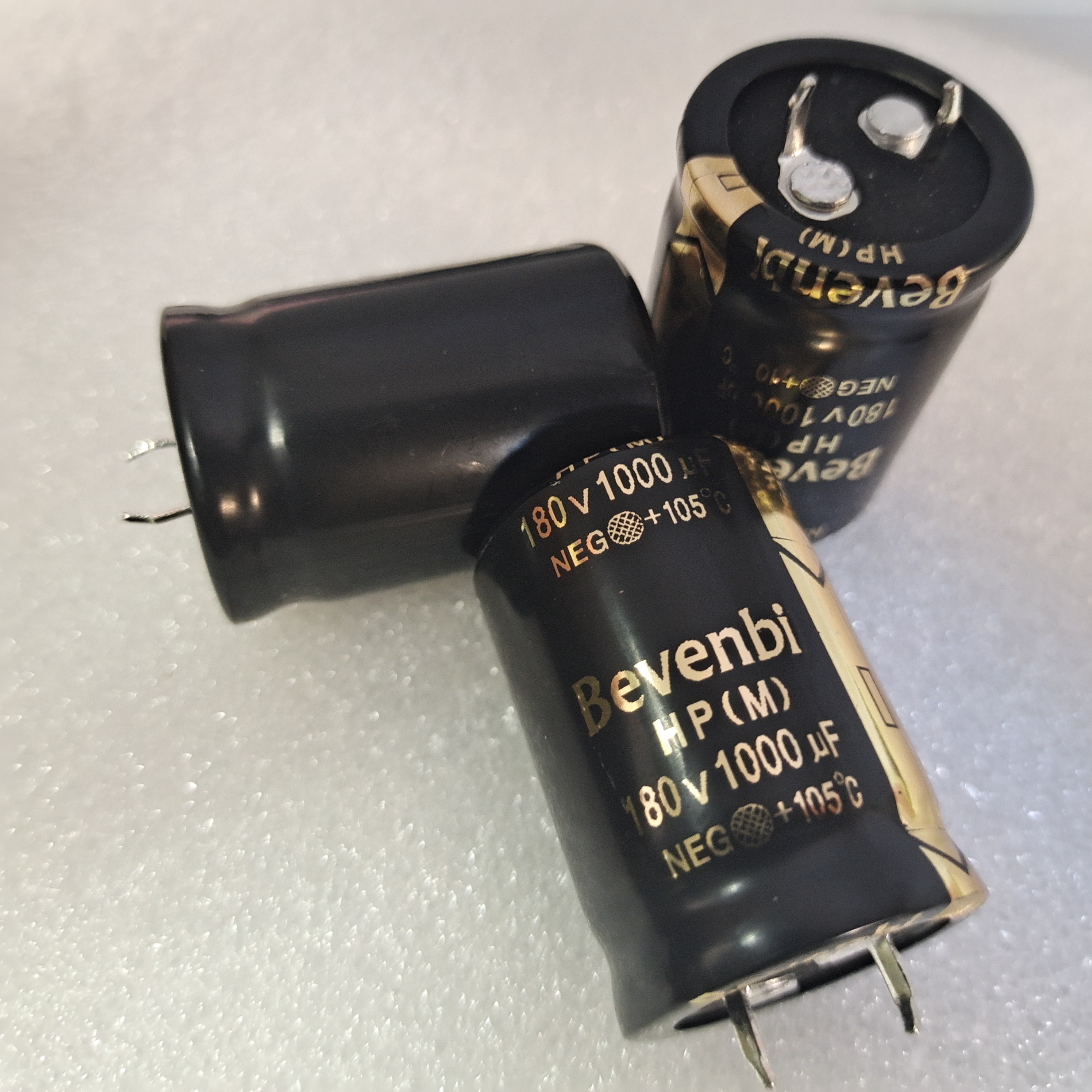 560uf 400v 150uf, low ESR low leakage long life snap in aluminum electrolytic capacitors//