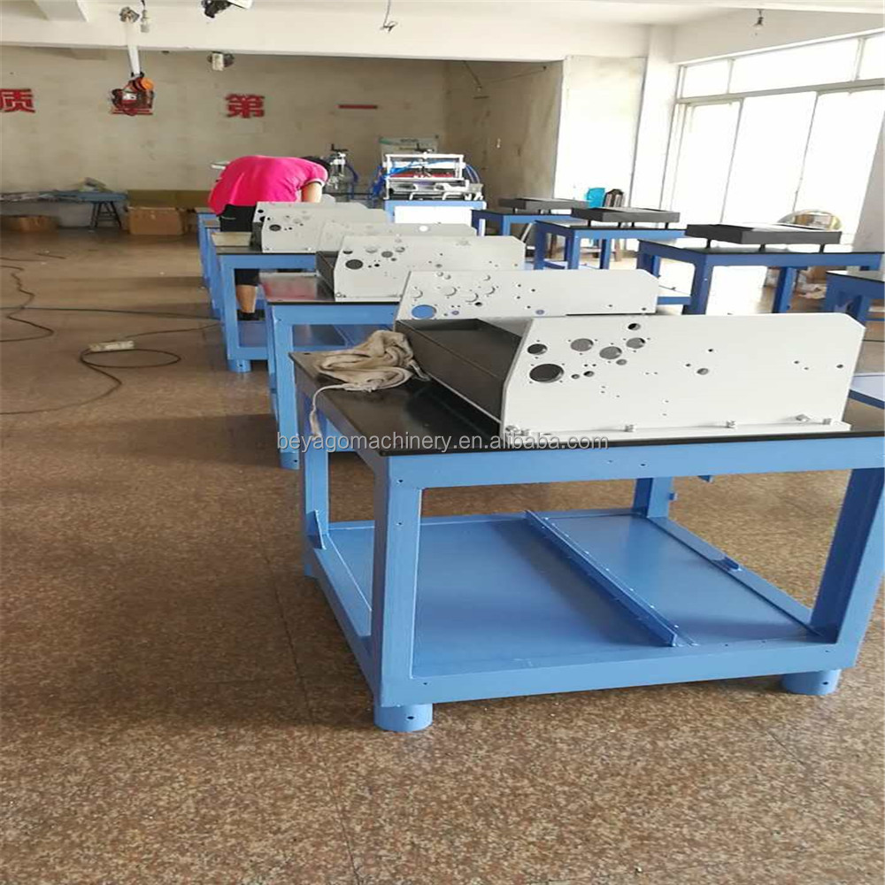 Automatic EVA Hot Melt Glue Paper Can Long Tube Labeling Machine