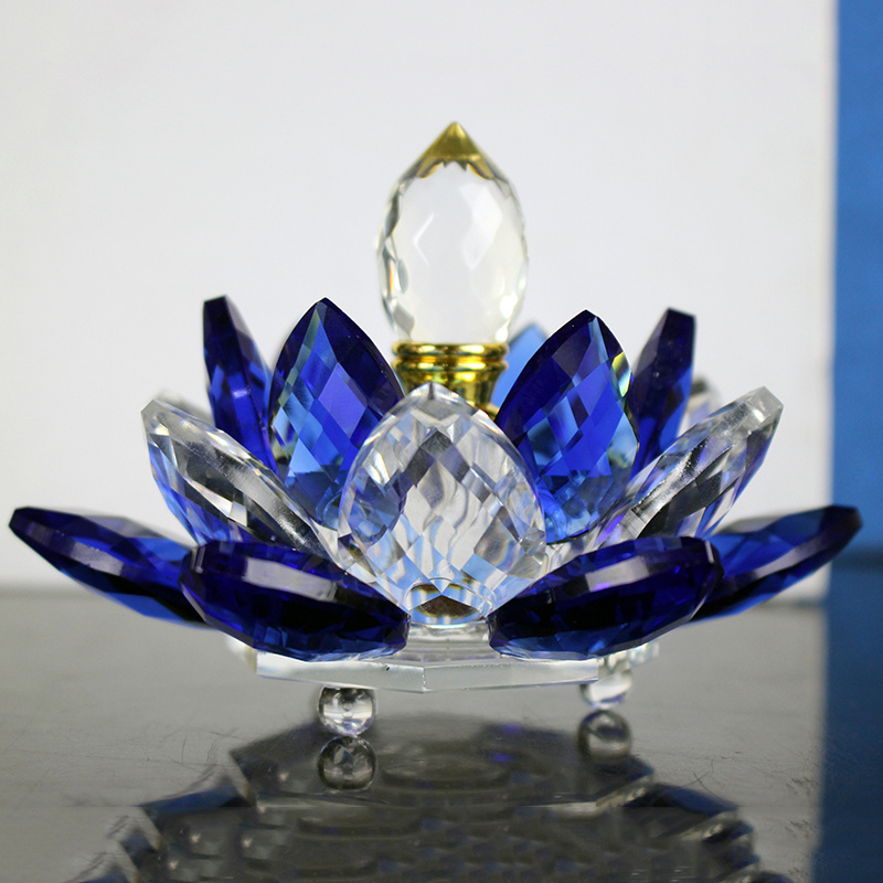 Hot Sale High Quality Folk Lotus Flower Crystal Glass Perfume Bottle For Wedding Favors