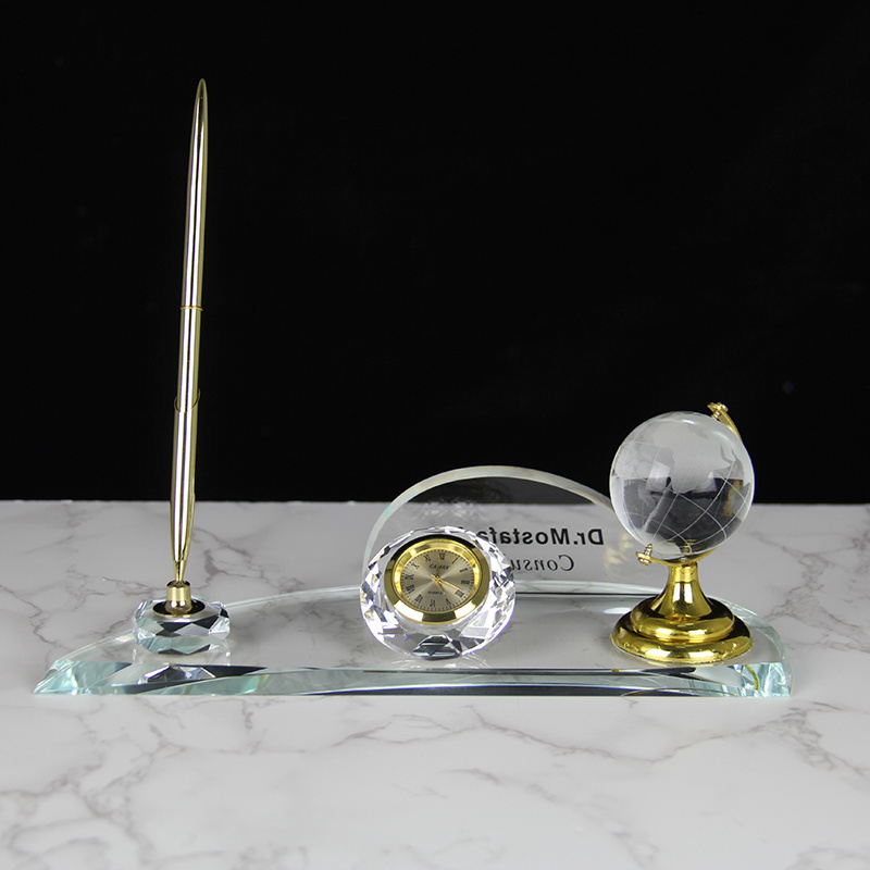 Luxury Custom Crystal Office Table Pen Holder With Clock Crystal Globe Stand Desktop Office Decoration