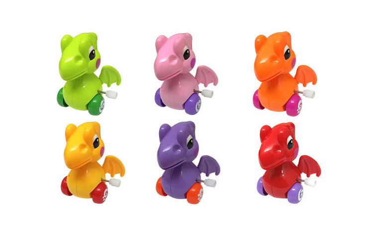 wind up plastic small cartoon dinosaur toys with swing head and wings