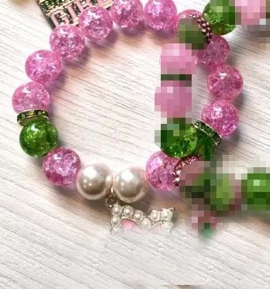 Customized Pink and Green Rhinestones Beads Greek Letter Charm Elastic Sorority Charm Women Bracelets Jade Bracelets